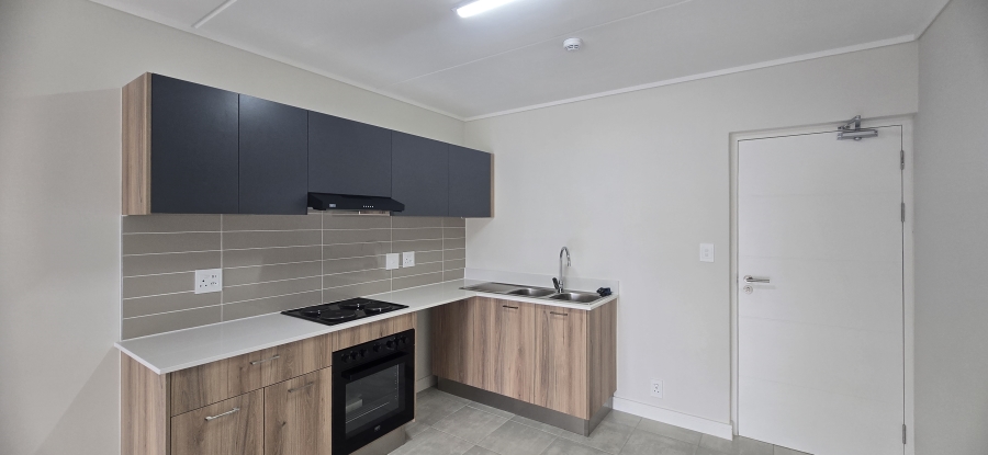 To Let 2 Bedroom Property for Rent in Admirals Park Western Cape